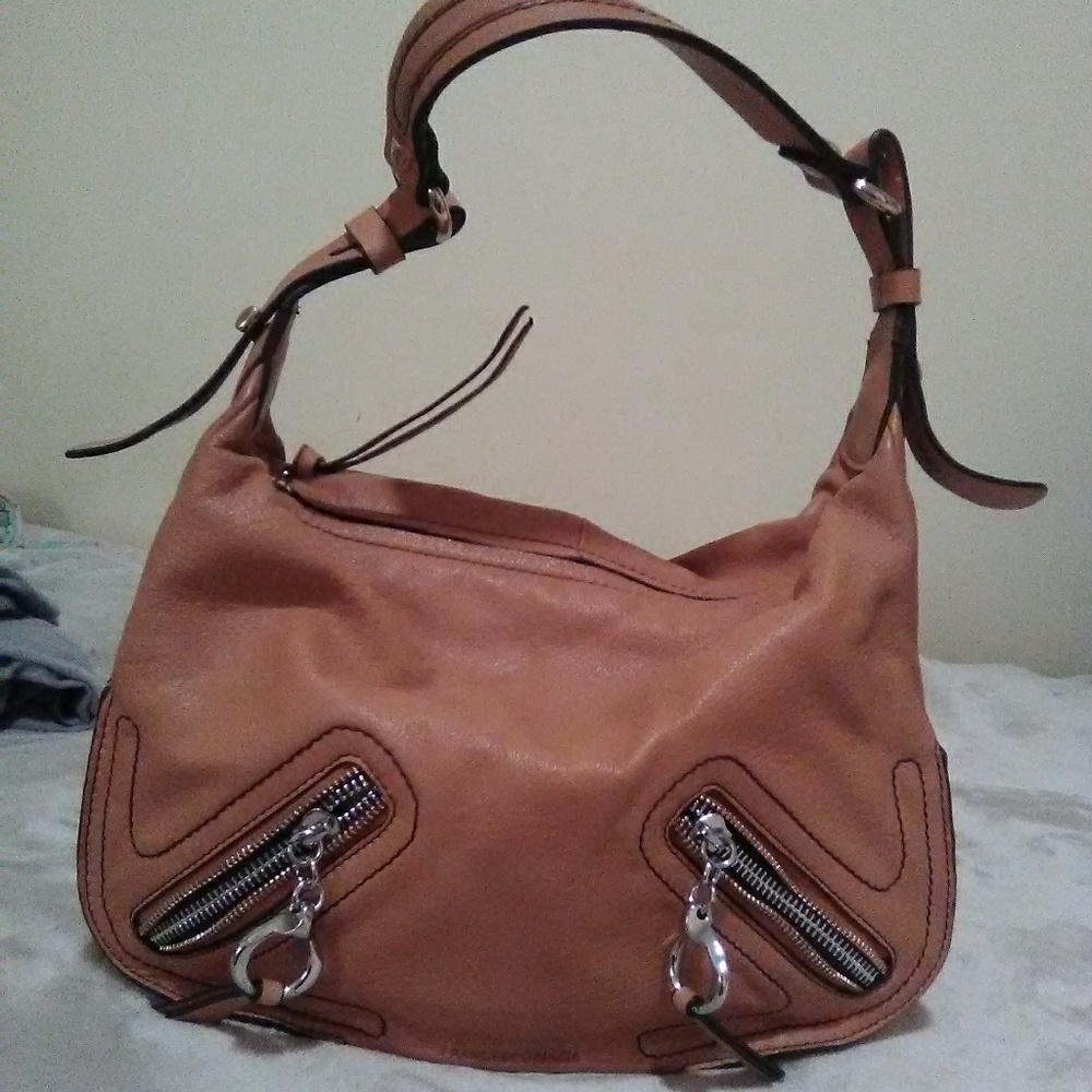 Beige leather bag